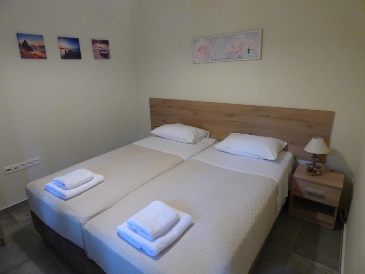 Natashas Apartments Ípszosz Kültér fotó